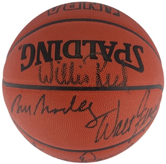 1973 New York Knicks World Champions Team Signed Basketball (UDA)